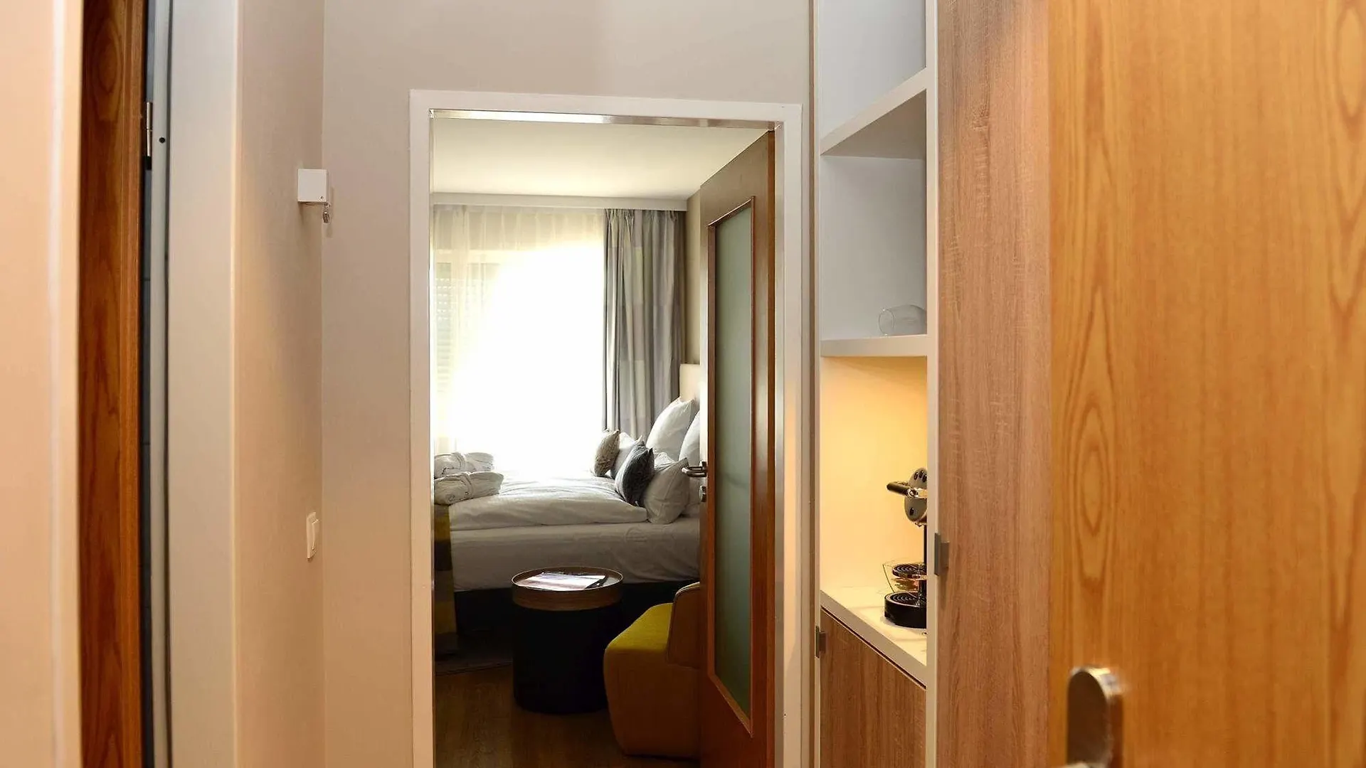 Frederics Muenchen City Schwabing Otel
